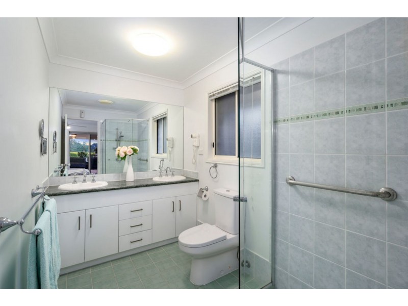 13 Cossington Circuit, Maudsland QLD 4210