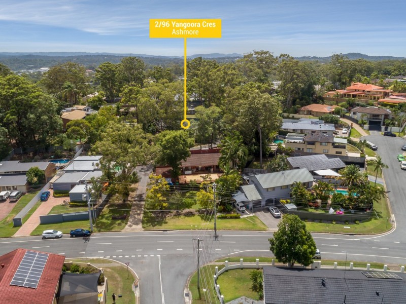 2/96 Yangoora Crescent, Ashmore QLD 4214