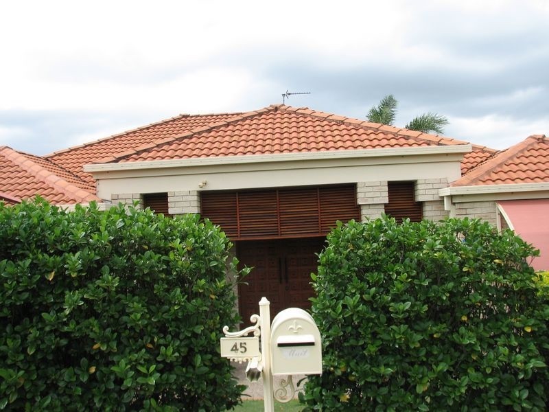 45 Howland Circuit, Pacific Pines QLD 4211