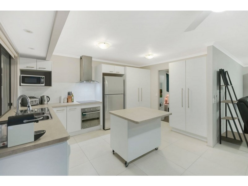 1/18 Columbia Court, Oxenford QLD 4210