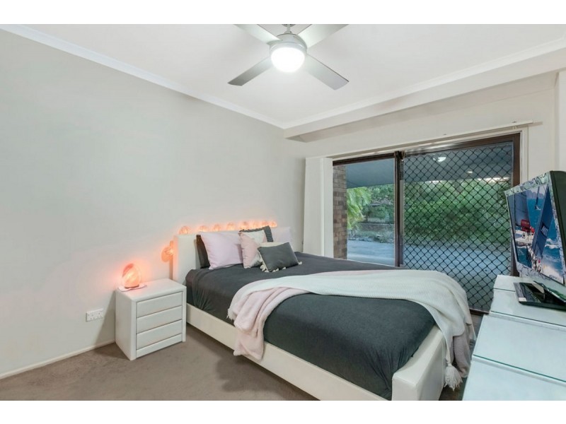 1/18 Columbia Court, Oxenford QLD 4210