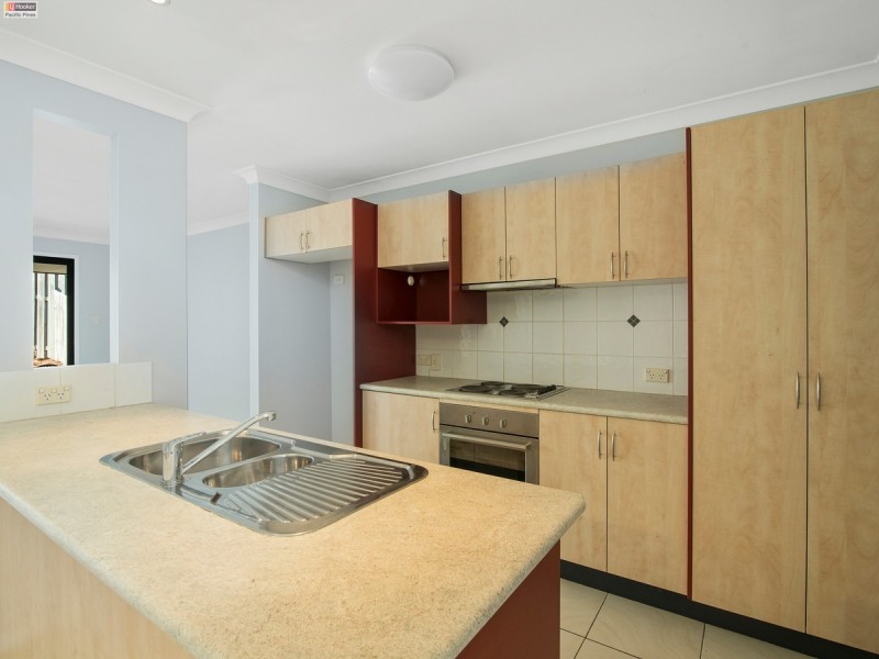 15/136 Pacific Pines Boulevard, Pacific Pines QLD 4211