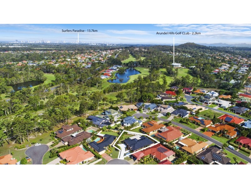 10 Oxford Place, Arundel QLD 4214