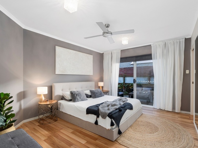 64 Roberts Drive, Maudsland QLD 4210