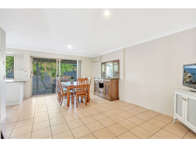 10/19 Harrow Place, Arundel QLD 4214