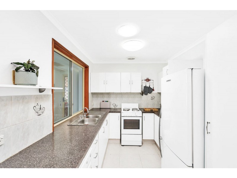 6 Studio Drive, Oxenford QLD 4210