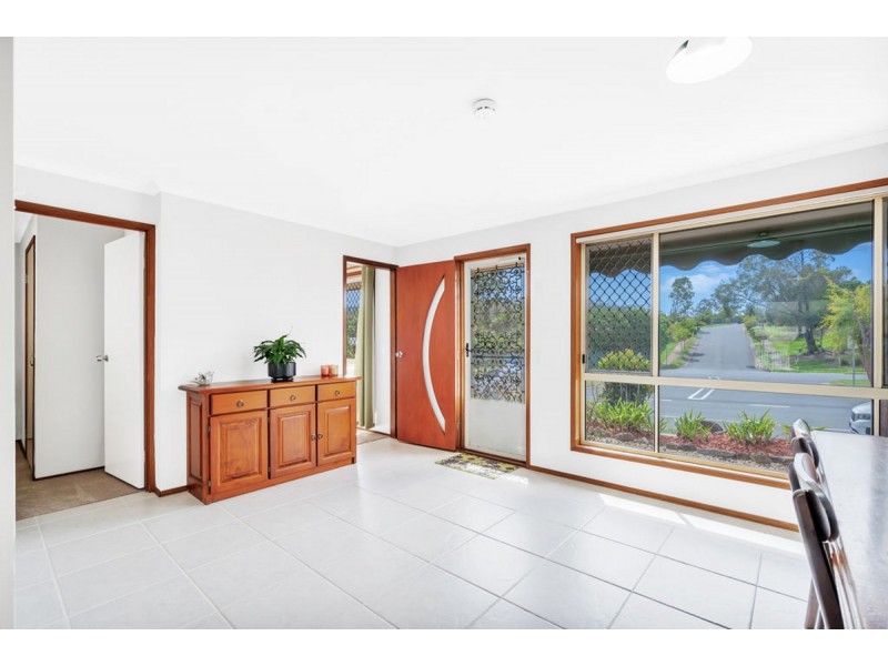 6 Studio Drive, Oxenford QLD 4210