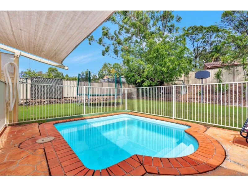 6 Studio Drive, Oxenford QLD 4210