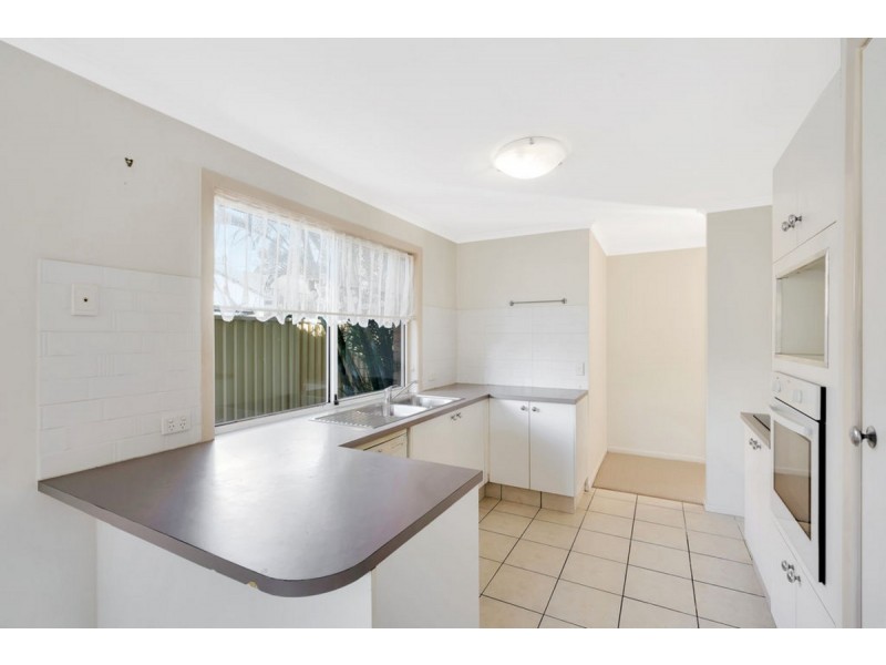 58 Studio Drive, Oxenford QLD 4210