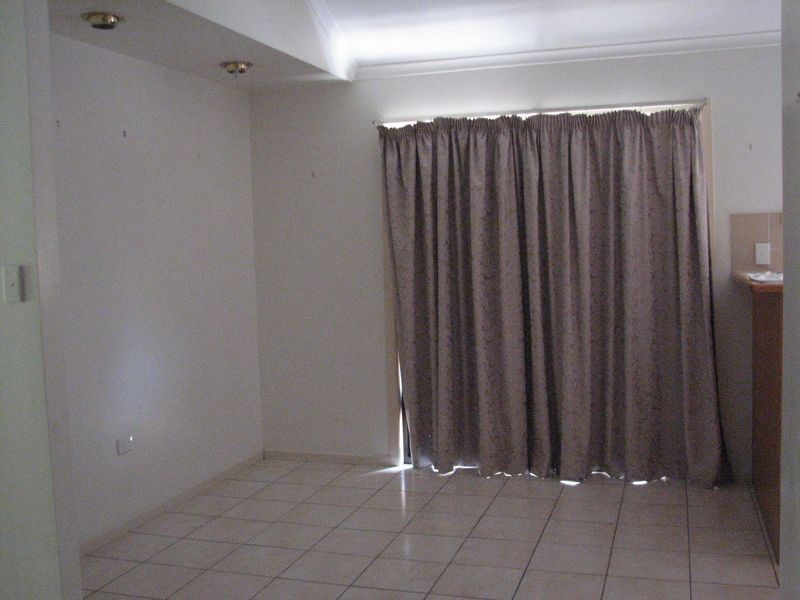 1 4 Madsen Place, Southport QLD 4215