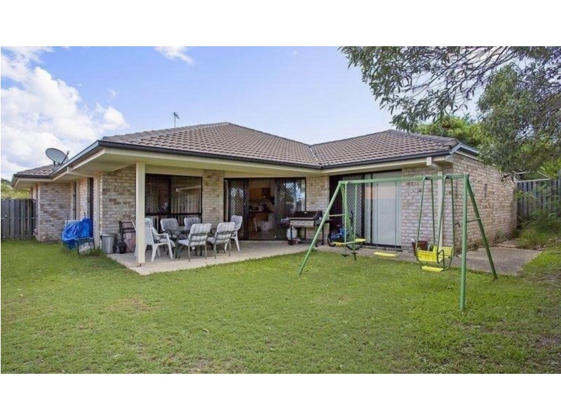 27 Murchison Street, Pacific Pines QLD 4211