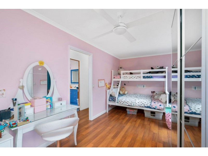 22 Connemara Road, Gaven QLD 4211