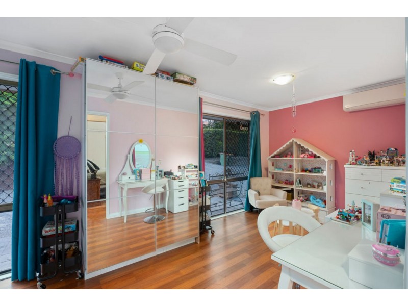 22 Connemara Road, Gaven QLD 4211