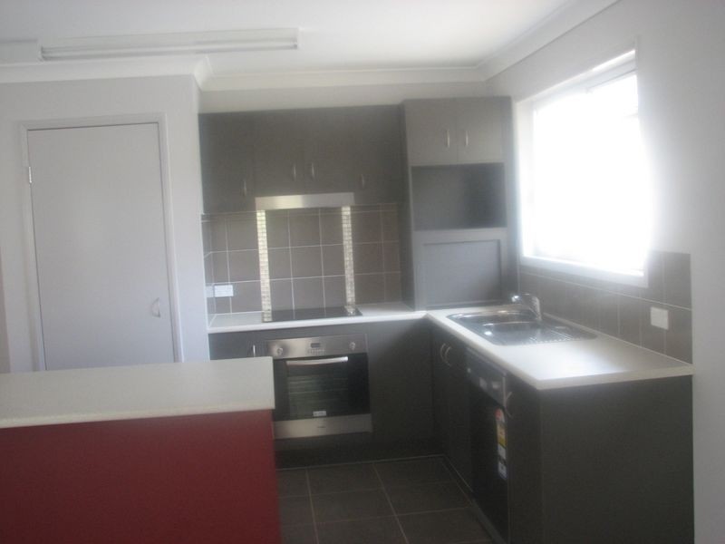 46 Diamantina Circuit, Pacific Pines QLD 4211