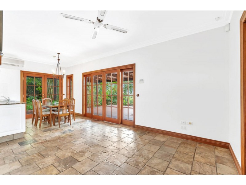 13 Phoenix Street, Pacific Pines QLD 4211