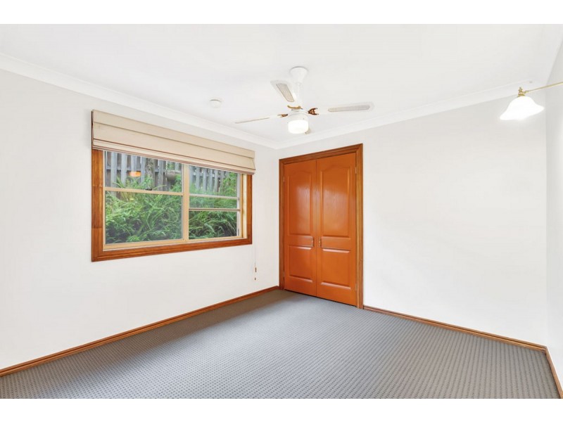 13 Phoenix Street, Pacific Pines QLD 4211