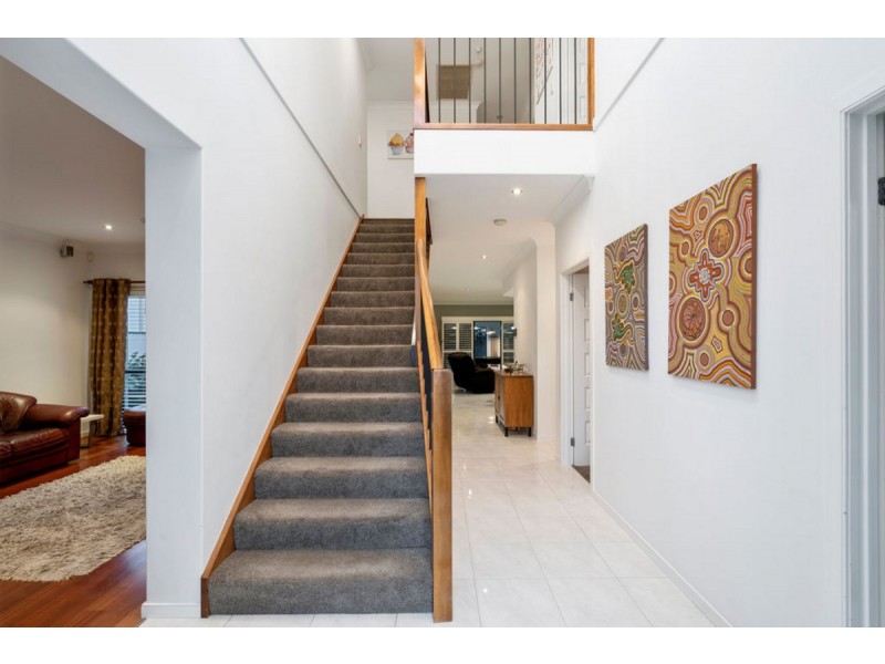 14 Southaven Drive, Helensvale QLD 4212