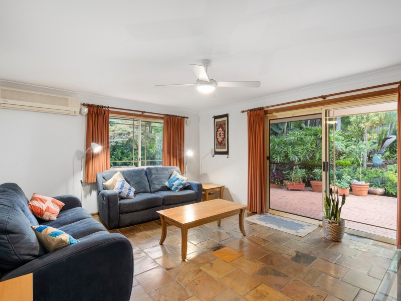 11 Davis Cup Court, Oxenford QLD 4210