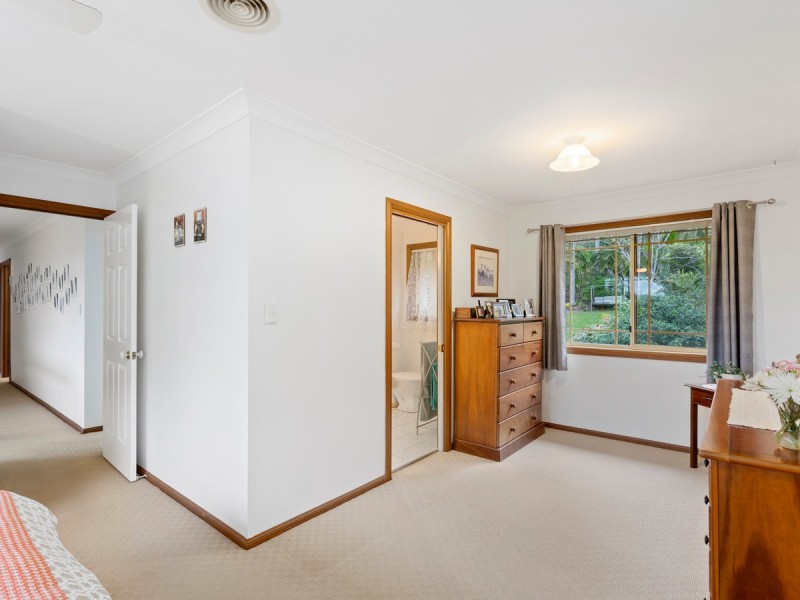 11 Davis Cup Court, Oxenford QLD 4210