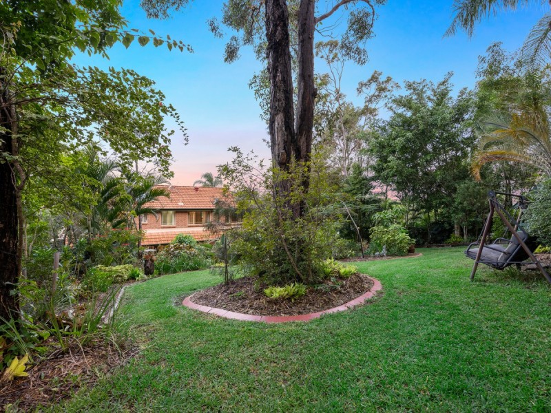 11 Davis Cup Court, Oxenford QLD 4210