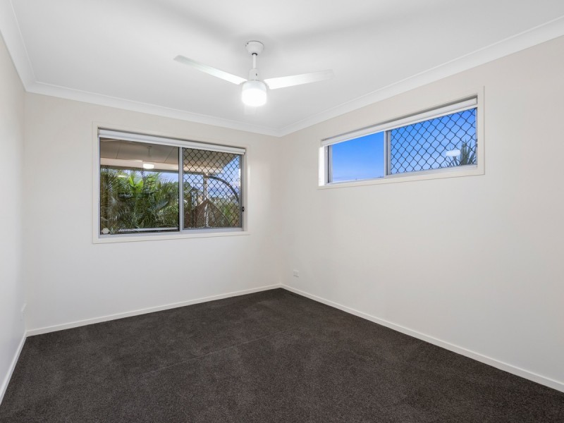 29 Angourie Crescent, Pacific Pines QLD 4211
