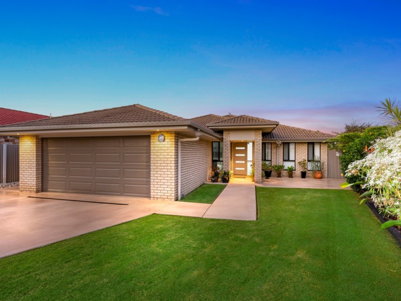 9 Bowley Street, Pacific Pines QLD 4211