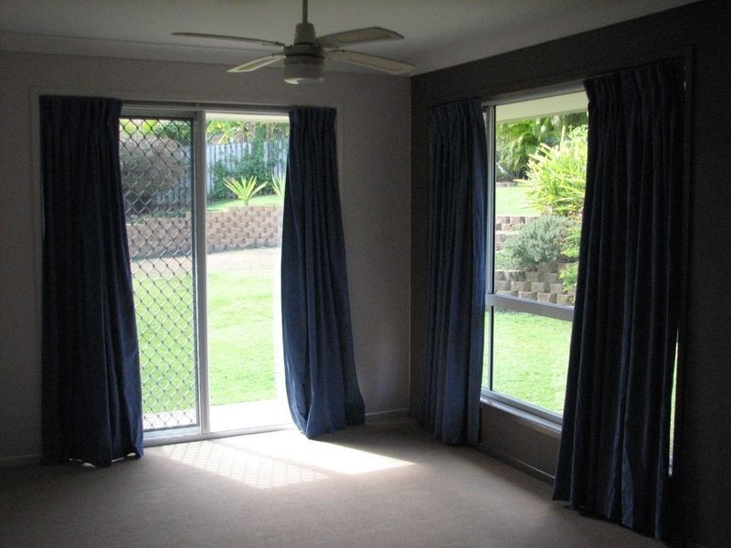 10 Palmerston Drive, Oxenford QLD 4210