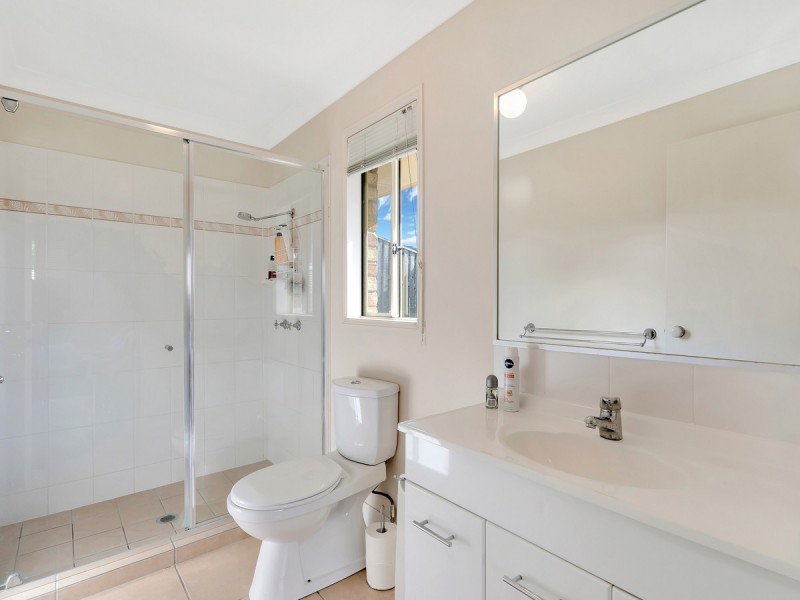 3 Starkey Street, Pacific Pines QLD 4211