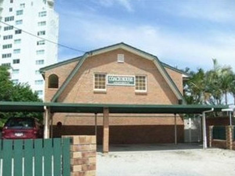 6/11 Frank Street, Labrador QLD 4215