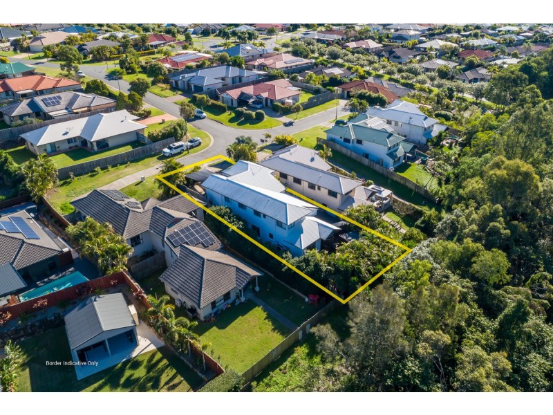 2/9 Coonowrin Street, Pacific Pines QLD 4211