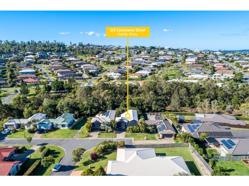 2/9 Coonowrin Street, Pacific Pines QLD 4211