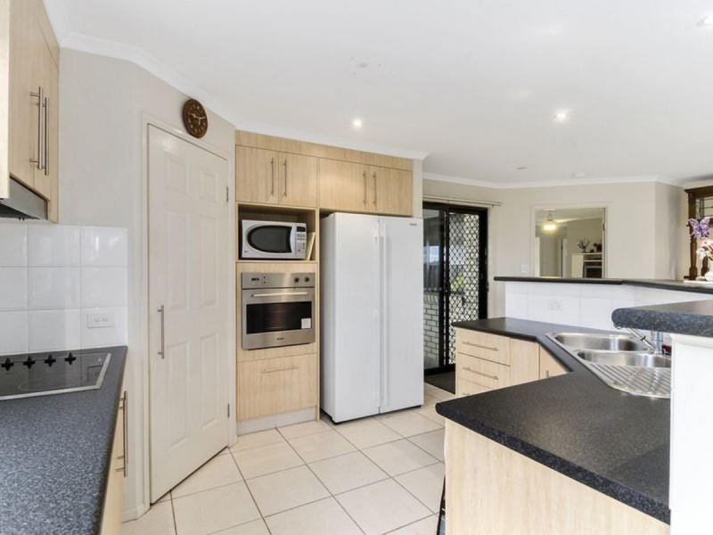 24 Govett Street, Pacific Pines QLD 4211