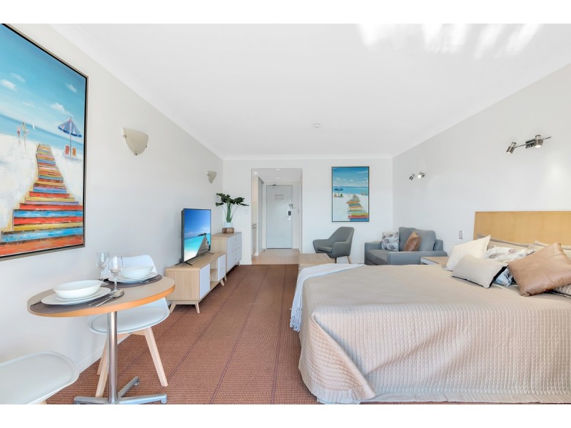 56 John Lund Drive, Hope Island QLD 4212