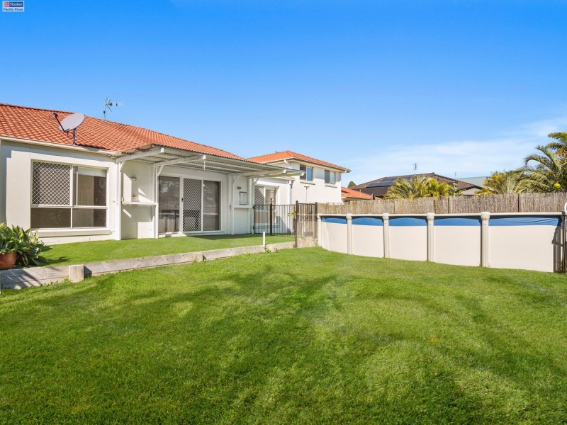13 Mellum Circuit, Pacific Pines QLD 4211