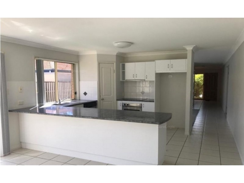 11 Boyer Street, Pacific Pines QLD 4211