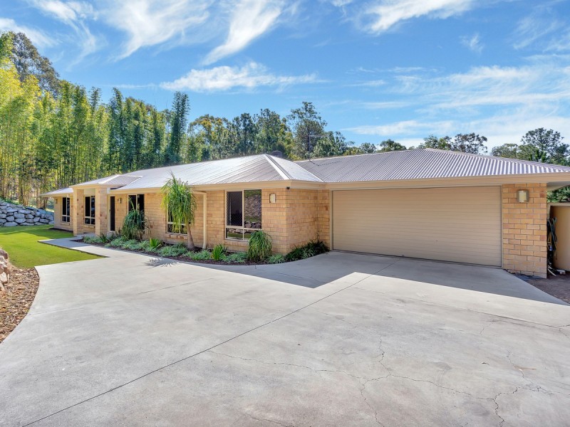 5B High Ridge Road, Gaven QLD 4211