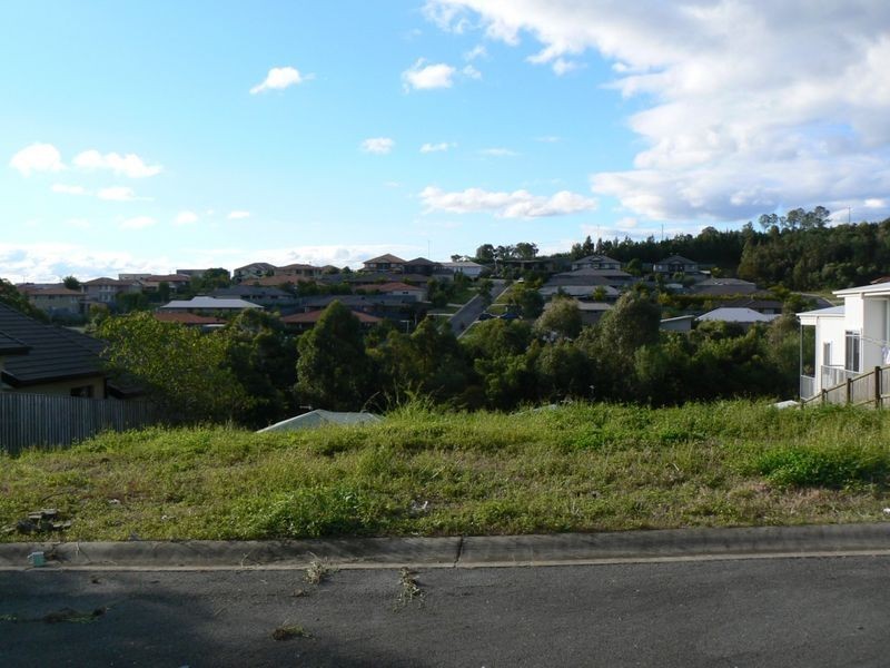 11 Ainslie Street, Pacific Pines QLD 4211