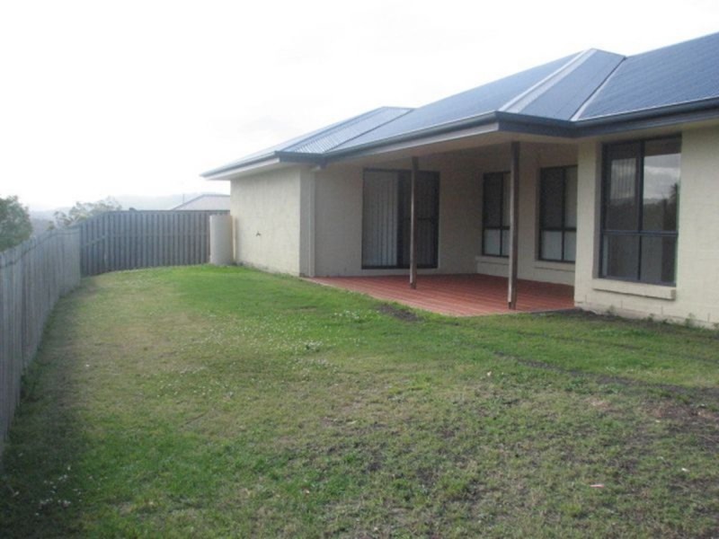 16 Huxley Court, Pacific Pines QLD 4211