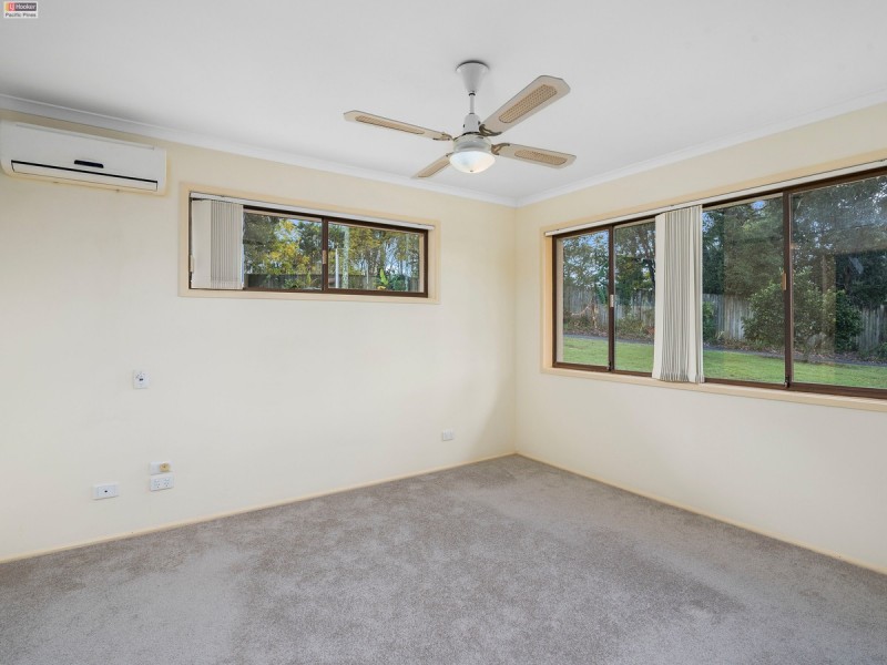 379 Hinkler Drive, Worongary QLD 4213