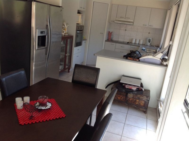 102 Pacific Pines Boulevard, Pacific Pines QLD 4211