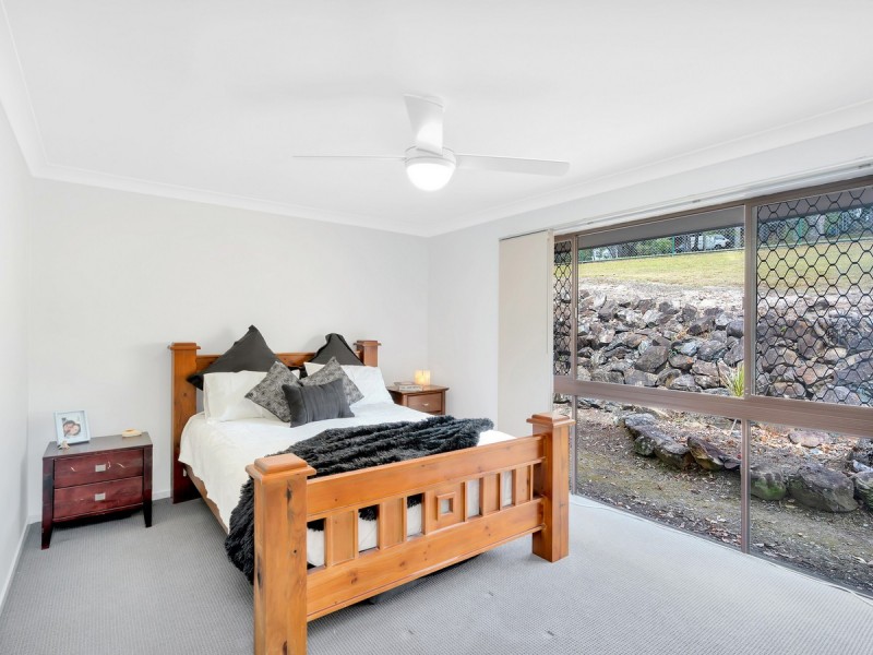 9 Hammond Drive, Gaven QLD 4211