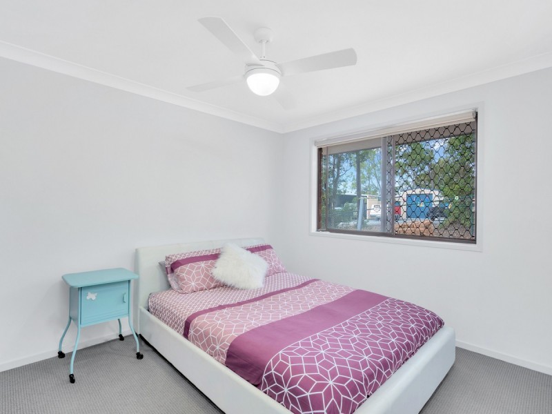 9 Hammond Drive, Gaven QLD 4211