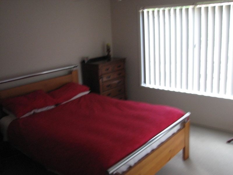 2/11 Pritchard Street, Pacific Pines QLD 4211