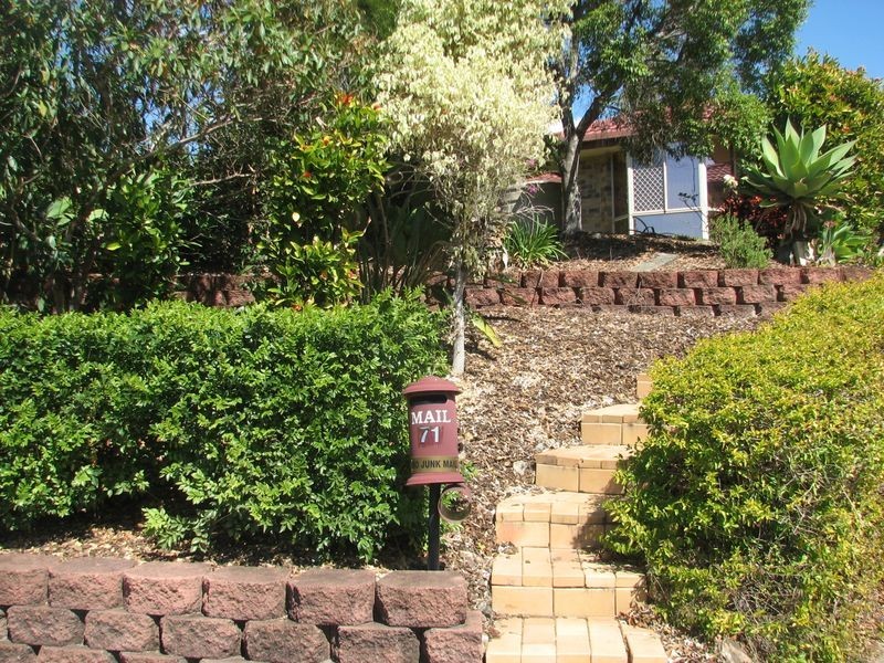 71 Pacific Pines Boulevard, Pacific Pines QLD 4211