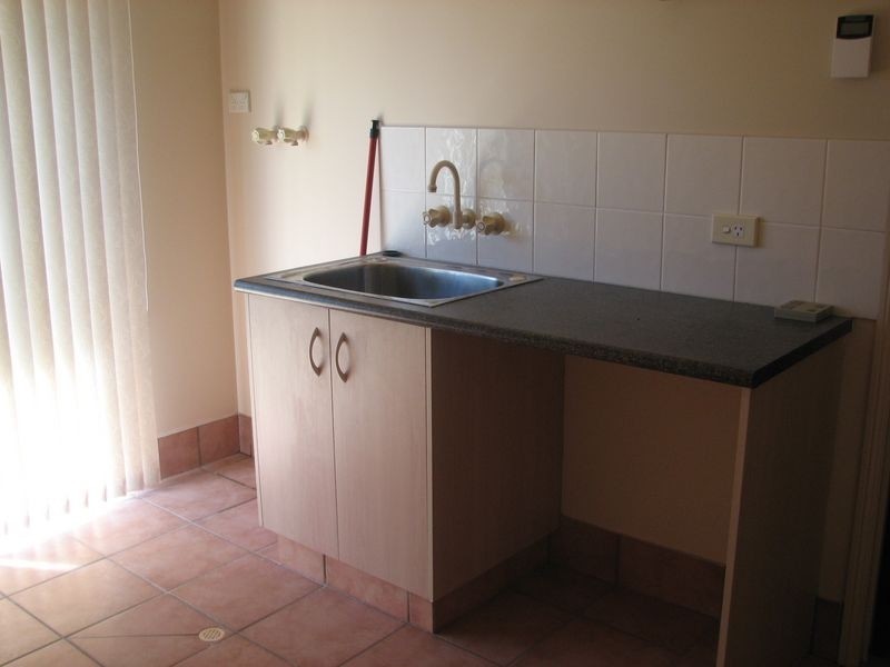 71 Pacific Pines Boulevard, Pacific Pines QLD 4211