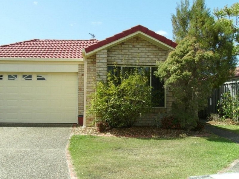 12 Bonin Street, Pacific Pines QLD 4211