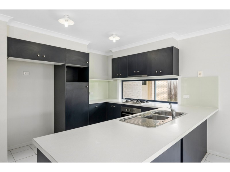 38 Collingrove Circuit, Pimpama QLD 4209