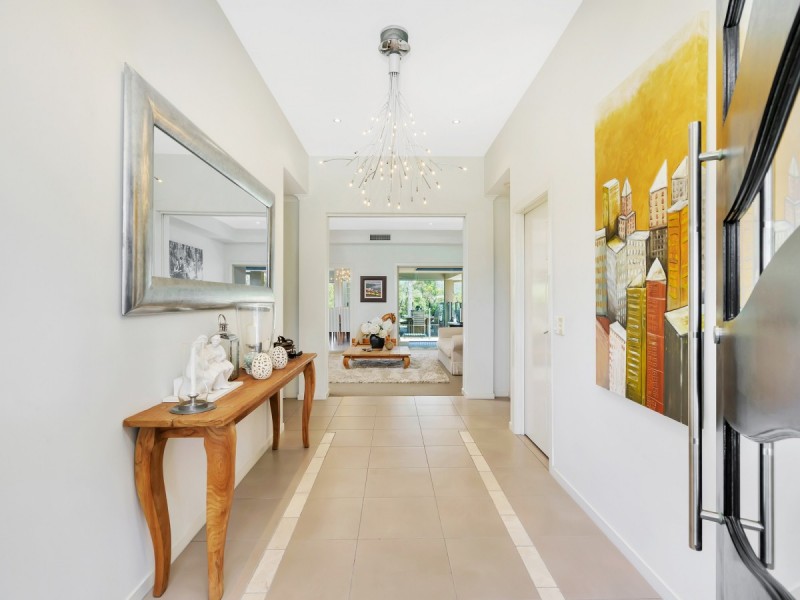 50 Harmsworth Road, Pacific Pines QLD 4211