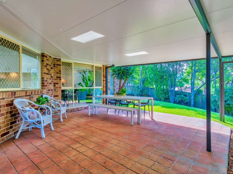 2 Bounty Way, Pacific Pines QLD 4211