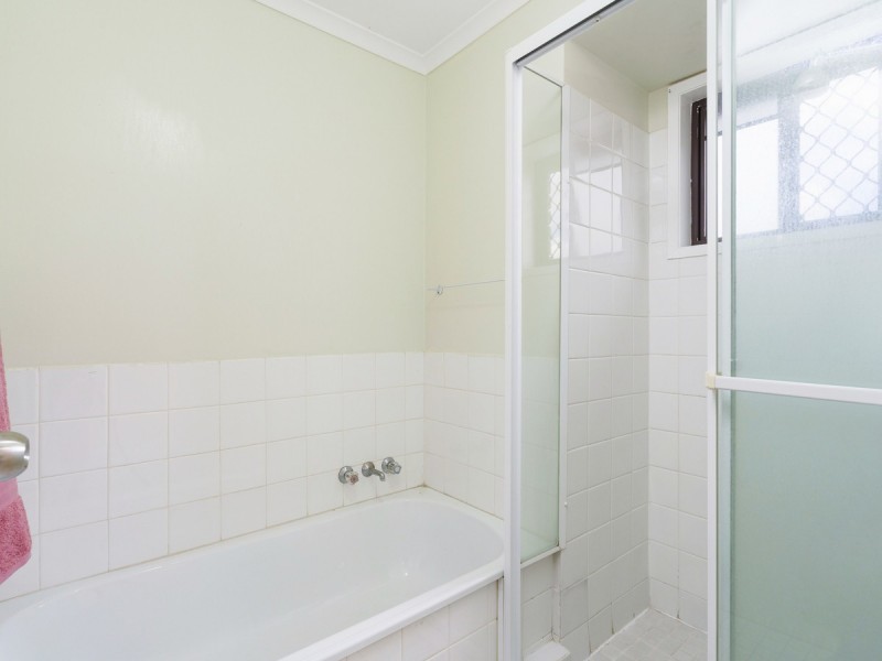 40 Studio Drive, Oxenford QLD 4210
